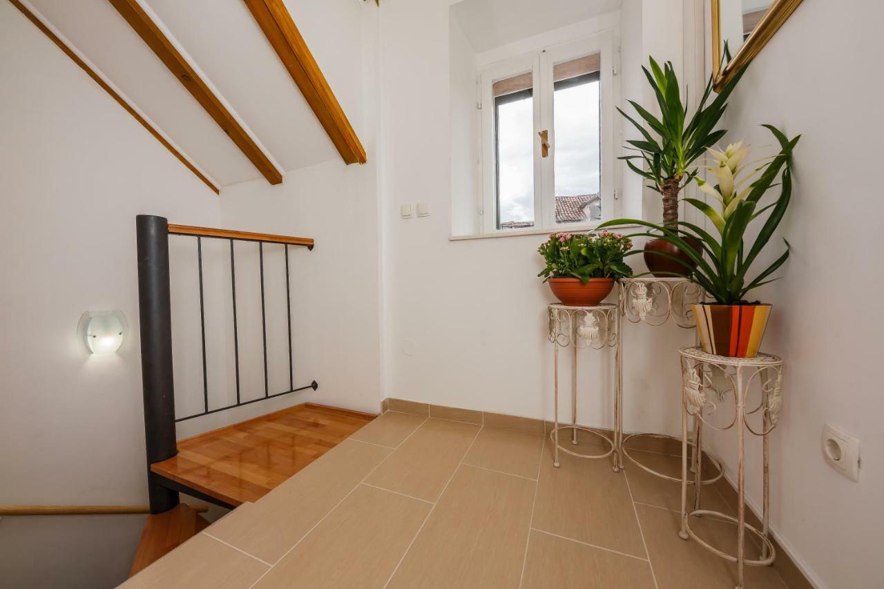 Apartman Mare Kastela Exterior photo